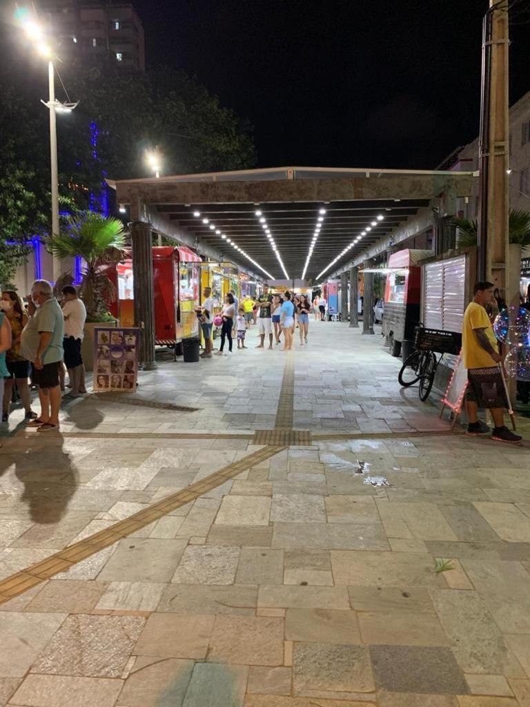 פראייה גראנדה Apartamento Frente Ao Mar Com Varanda E Piscina מראה חיצוני תמונה