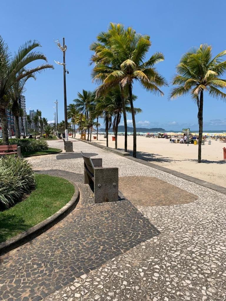 פראייה גראנדה Apartamento Frente Ao Mar Com Varanda E Piscina מראה חיצוני תמונה